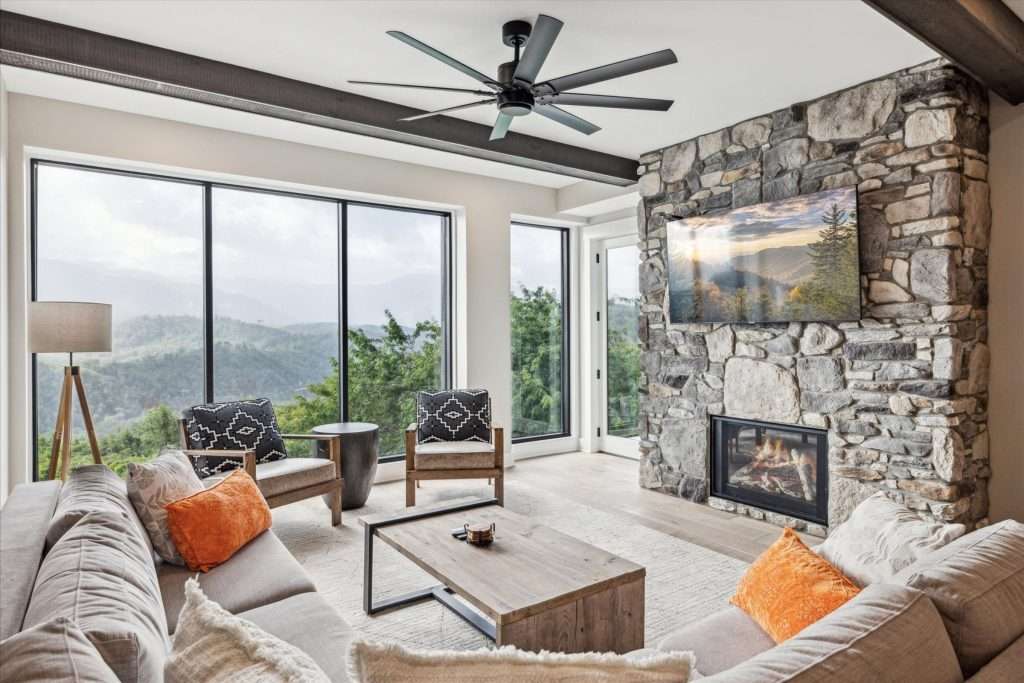 Accommodations in Gatlinburg Tennessee Highlands of the Smokies Vacation Condo Rentals