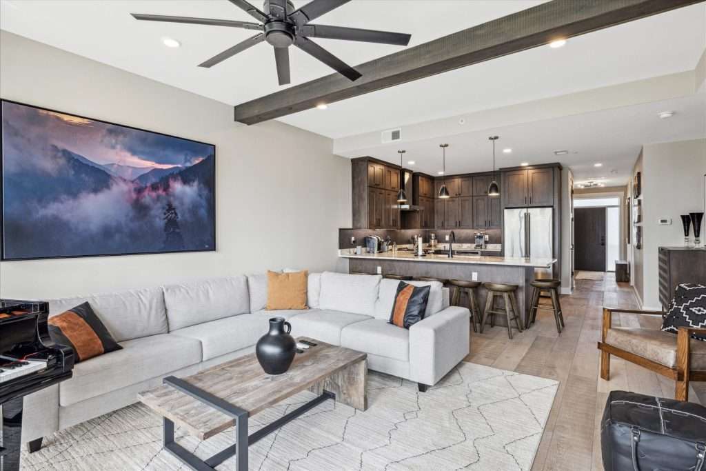 Luxury Condo Vacation Rental Accommodations Gatlinburg Tennessee