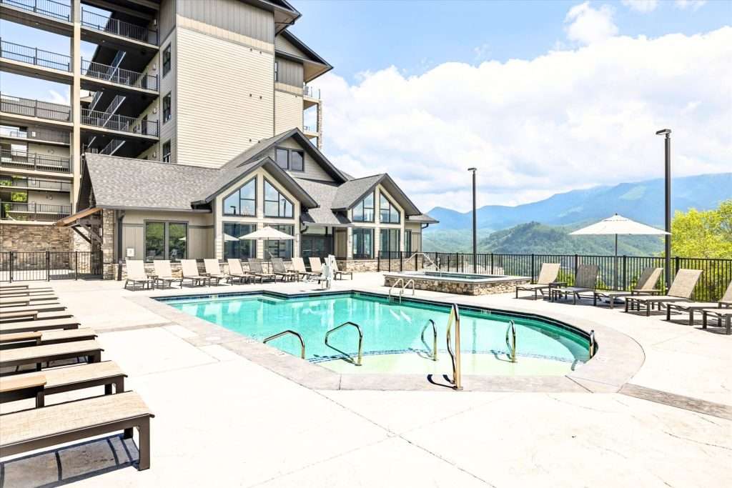 Luxury Condo Vacation Rental Accommodations Gatlinburg Tennessee